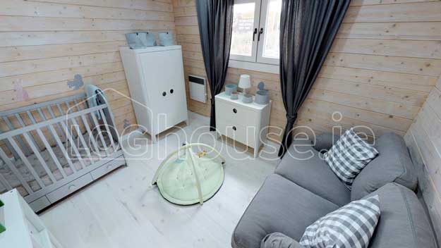 two bed log cabin Ireland - Baby's Room interior